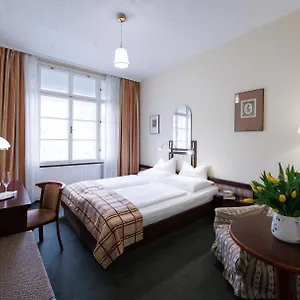Continental Hotel-pension B&B